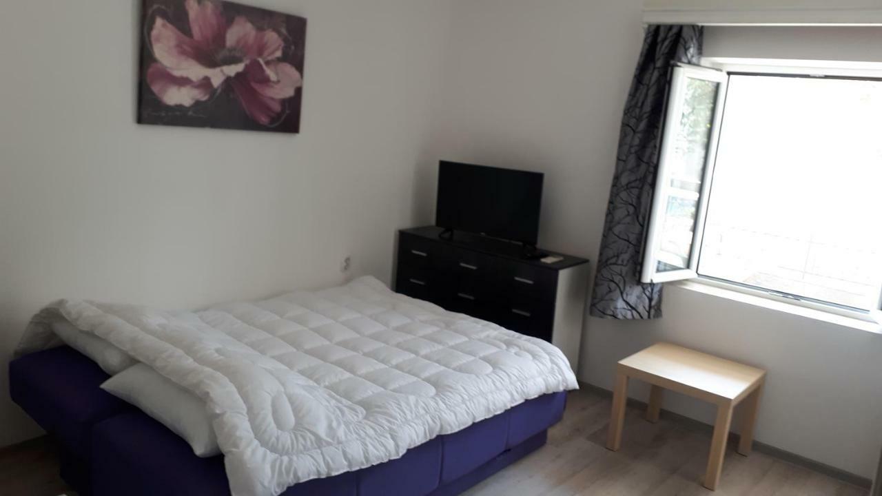 Studio Apartments Ilija Kotor Eksteriør billede