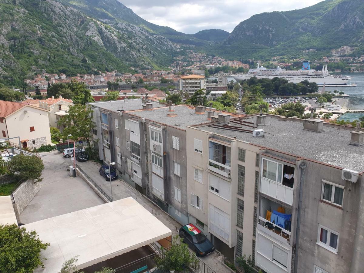 Studio Apartments Ilija Kotor Eksteriør billede