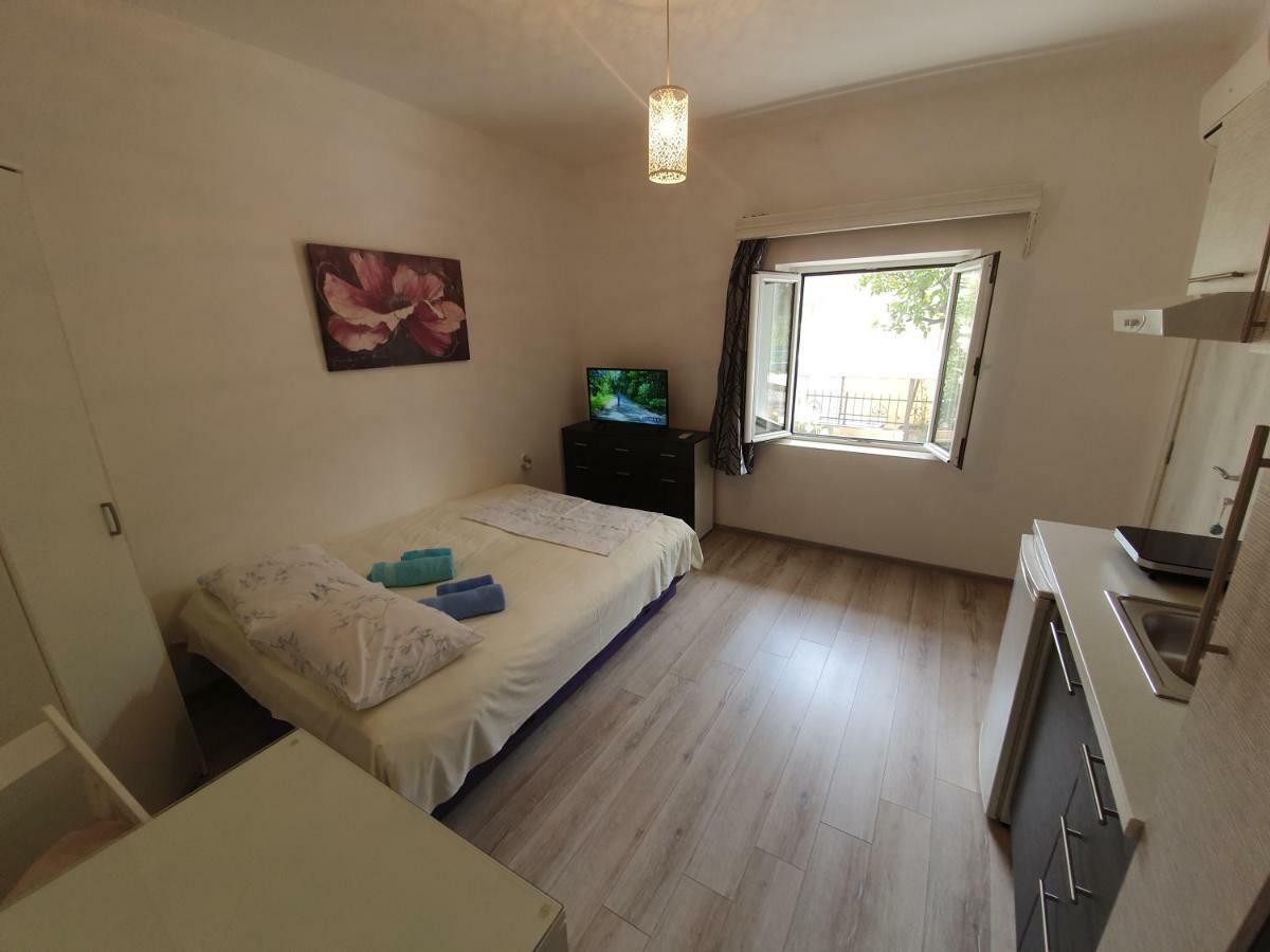 Studio Apartments Ilija Kotor Værelse billede