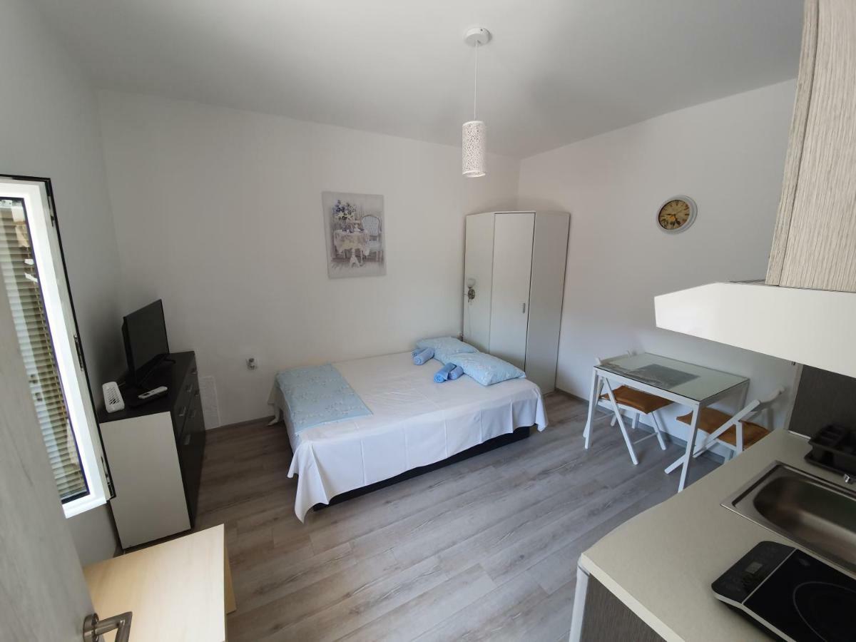 Studio Apartments Ilija Kotor Eksteriør billede